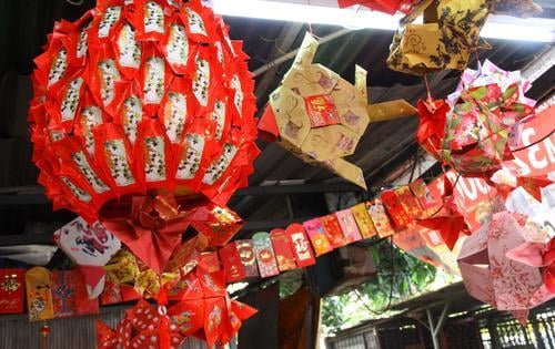 大都会/安娣不平凡,回收红包封巧手制作红灯笼布置水果档口