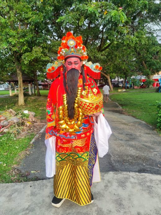 大都会/新春多活动,财神爷好抢手!