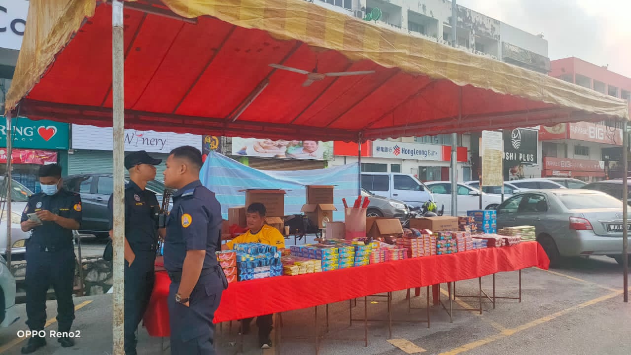 大都会/跟进SS2年货摊位