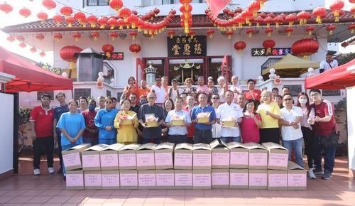 大都会/陈国伟和慈惠堂移交盆菜