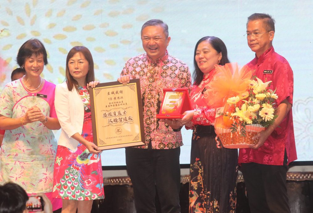 大都会/雪州华小校长理事会挥春比赛