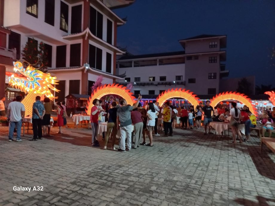 大都会：琉璃山药师佛寺走春打卡祈福／​10图（可选下）