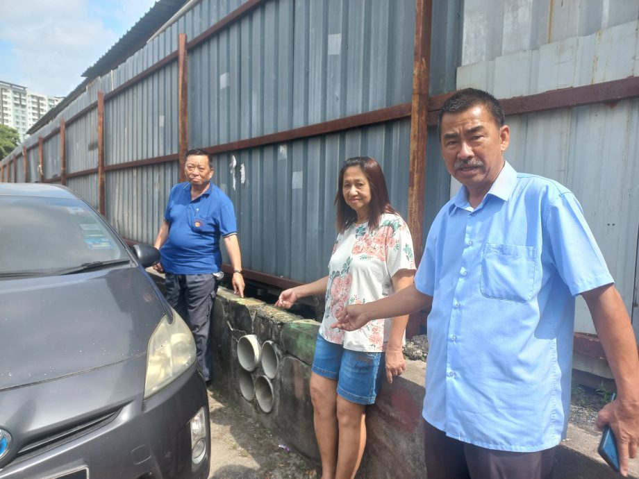 大都会/me03头/余保凭有关工厂业者长期面对逢雨必灾的问题PC /9图