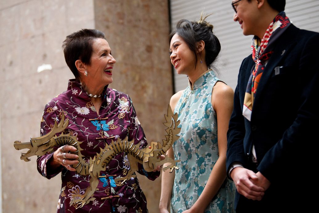 天下事主文∕AI春节新玩法 数字男友成反催婚神器