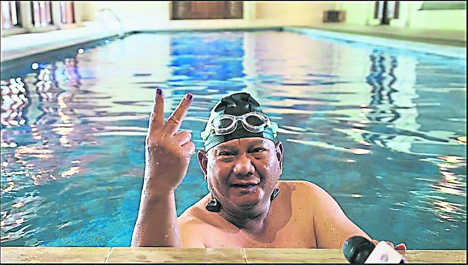 天下事主文)对手质疑胜果 普拉博沃承诺当全民总统 誓用“最好的人”组政府