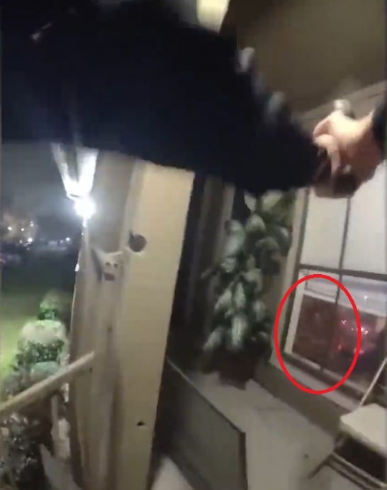 女子爬窗误被当小偷 遭警方连开多枪受重伤 