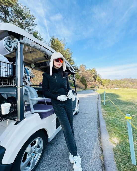 孙艺真火辣炫腹 每日燃脂1小时