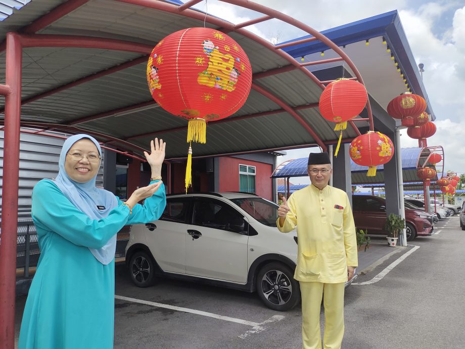 学生几乎全穆斯林零华裔