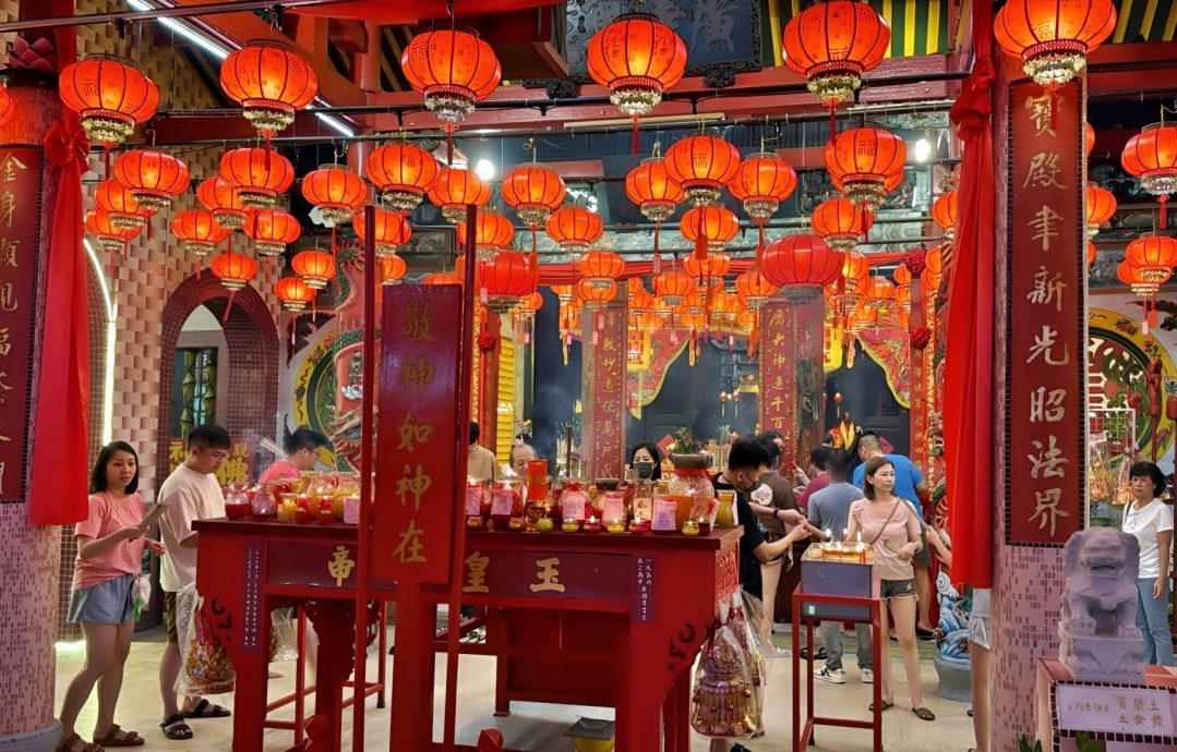 安顺虔诚道教善信 新年福顺宫祈福