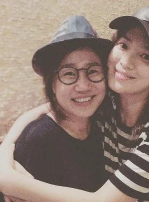 宋仲基客串《泪之女王》 宋慧乔甘为秀智抬轿