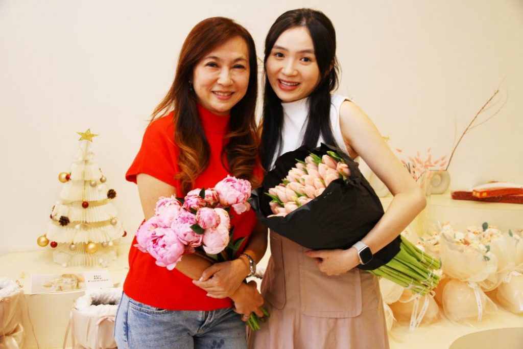 封面-大都会/情人节花市慢热 玫瑰花涨幅最高 近30%/多图(选下)