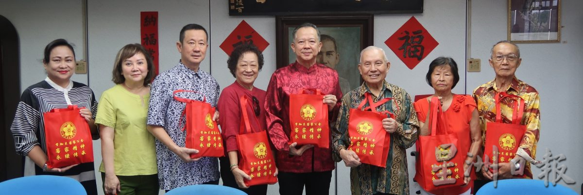 **已签发**柔︰吴天和︰吁适婚子弟速婚生育,以增华裔人口比率