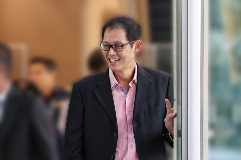 *已签发*柔：狮城二三事：担任公司董事期间失责 吴作栋儿子须赔逾亿新元