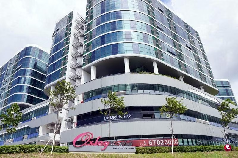 *已签发*柔:狮城二三事:租狮城商业大楼开赌馆 阿叔监8周罚近5万令吉