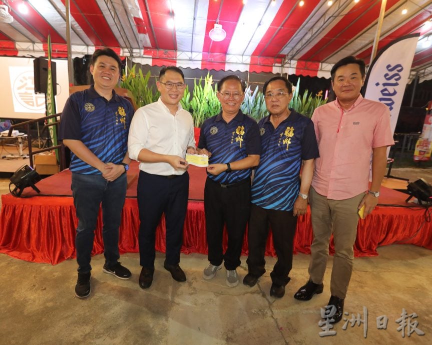 **已签发**柔:社团版头条:“福州社嘉年华”为柔佛古庙游神加温