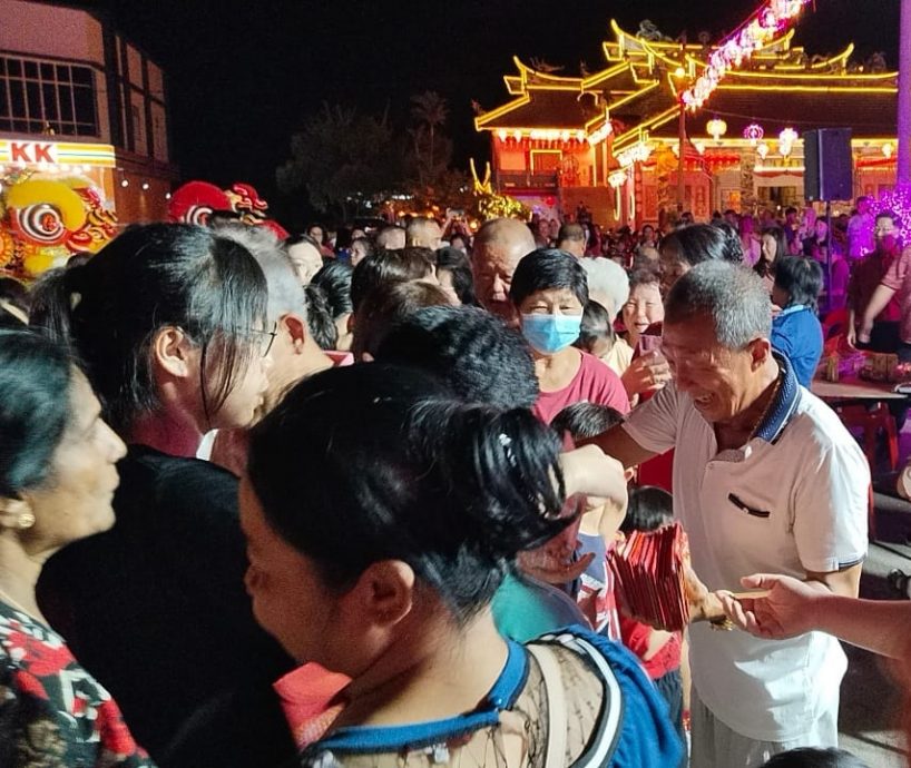 **已签发（21日12pm发布）**柔︰封底：【善心美事】（2月22日刊）︰利民达 Very Good 先生，新村办节庆派送小食