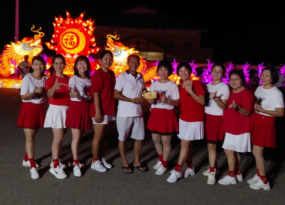 **已签发（21日12pm发布）**柔︰封底：【善心美事】（2月22日刊）︰利民达 Very Good 先生，新村办节庆派送小食