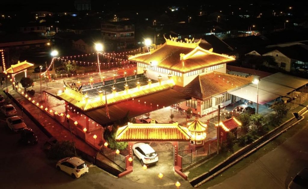 张哲敏古海燕邀村民《团圆·回家吃饭》 2月8日华隆新村宴开200席