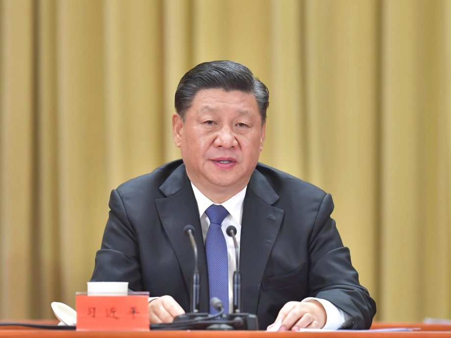 彭博:习近平最快周二与监管机构商讨救股市