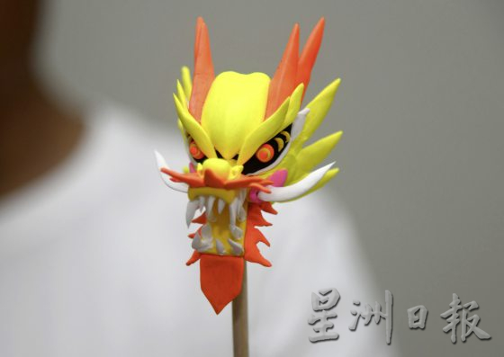 手作达人陈振耀／​巧手捏出超可爱仿真袖珍舞龙舞狮
