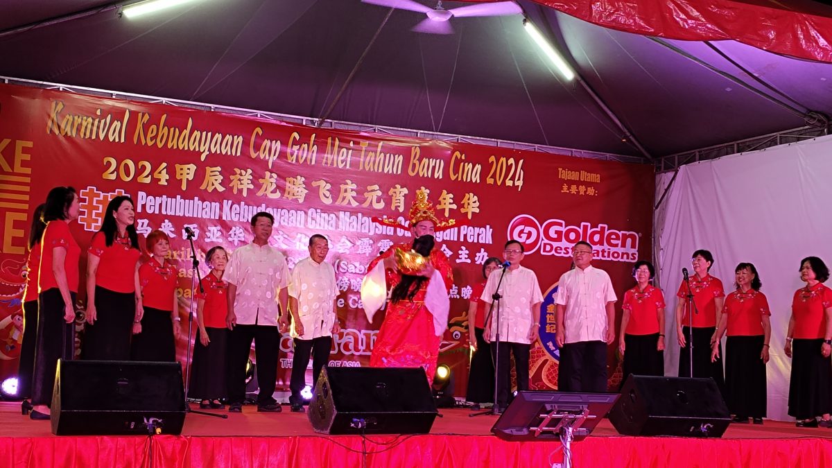 文协霹分会元宵嘉年华 气氛热闹欢腾