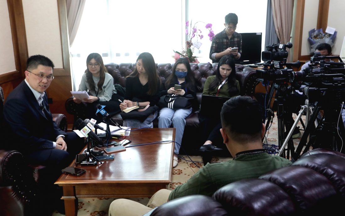 新年备稿(内有刊登日期) / 黄家和(主文)- 三度念出“建校迁校,重中之重”.未来几年重要任务