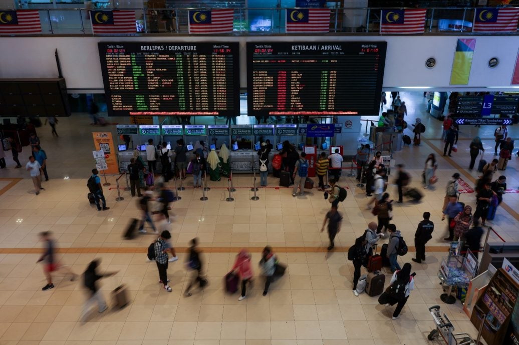 明年除夕过年啦!游子纷回乡迎一家团圆