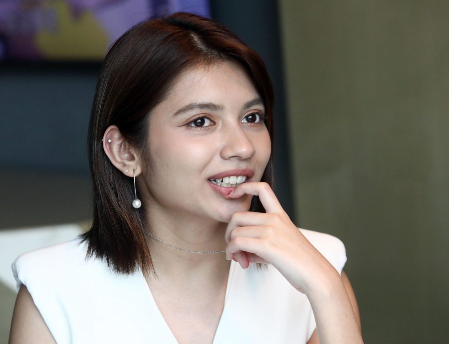 李佩玲黄诗棋 “龙”重登场