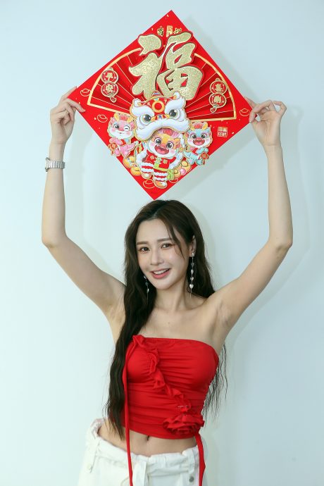 李佩玲黄诗棋 “龙”重登场