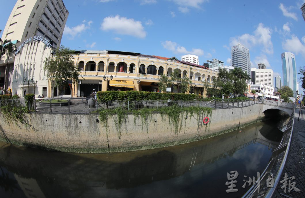 柔: 旅游不只满足“五脏庙” 走“遗产步道”览新山今昔