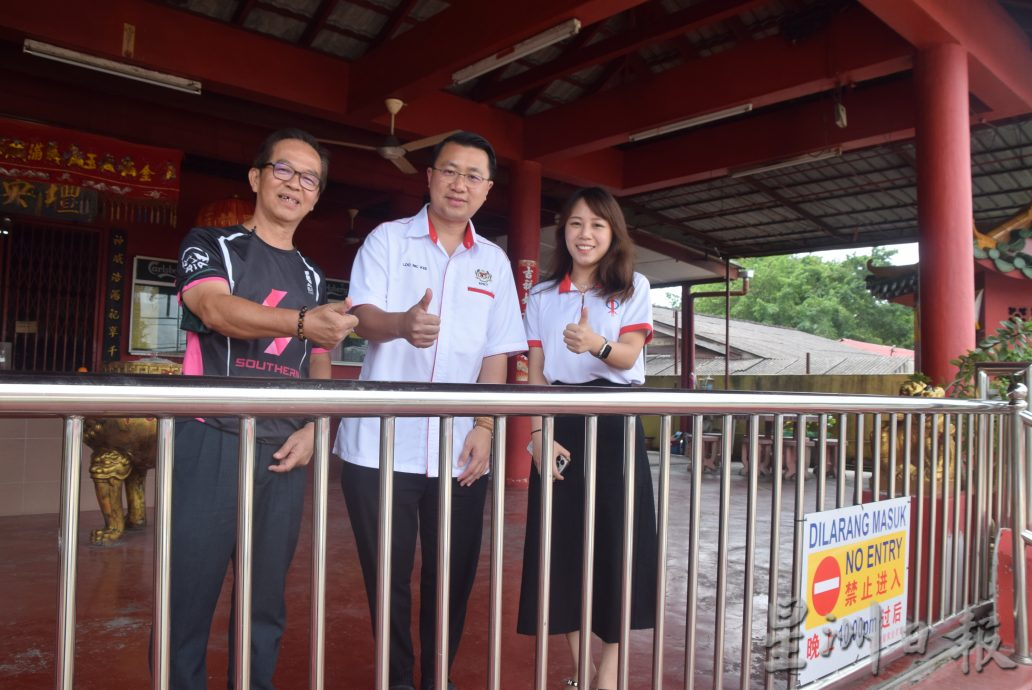 柔:【民生特工队】: 焦点地区:避兰东新村 避交通灯抄捷径 路窄车多 扰民