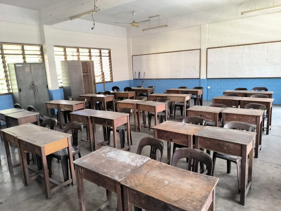 【特稿】80年代新山最大型华小因学生暴跌，2024新学年正式告别双班制