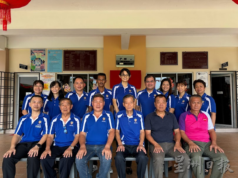 柔:【这些人那些事】(2月19日刊):小镇唯一华小与社区紧密相连,圣模那培群学校春风化雨一世纪