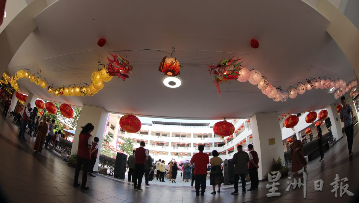 柔:新马寺“龙天护佑”春节特展 99“龙”展品大开眼界