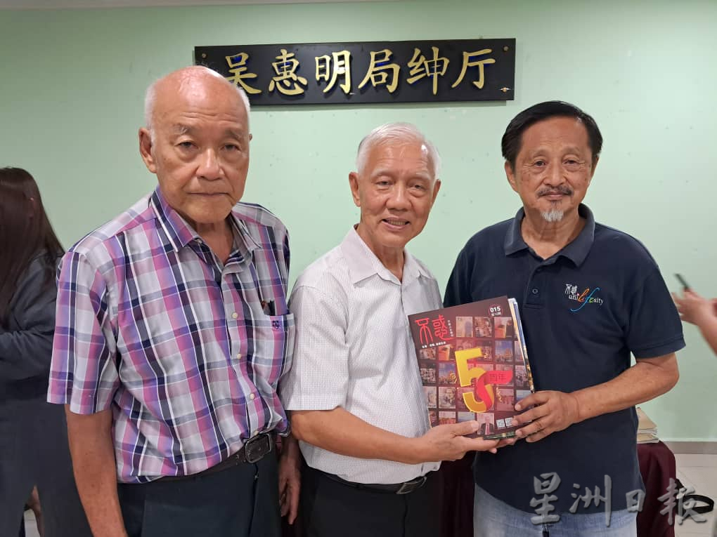 柔:林少彬:中国文艺复兴将为华文书刊带来新机遇