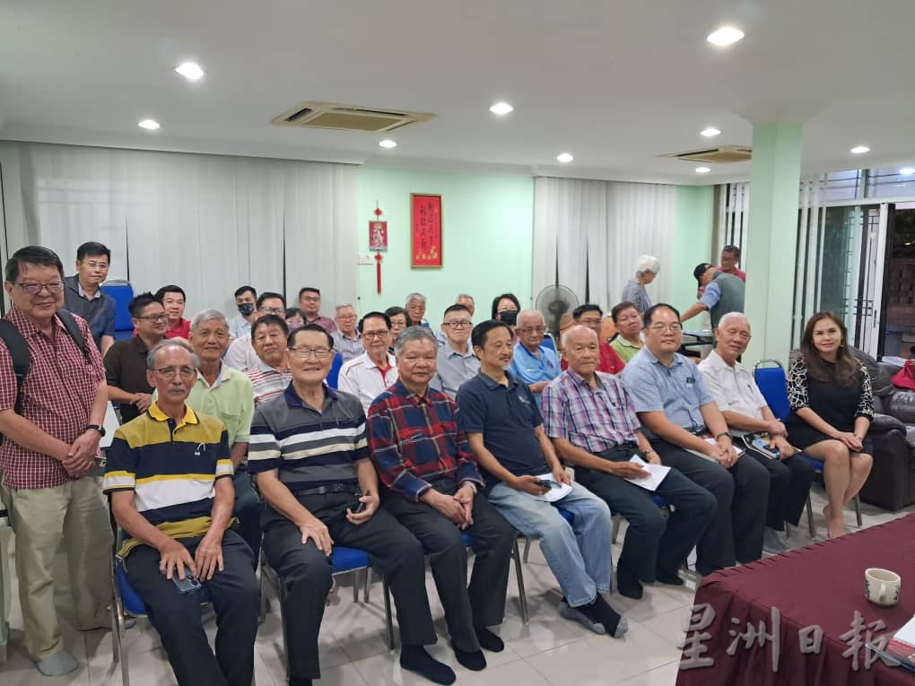 柔:林少彬:中国文艺复兴将为华文书刊带来新机遇