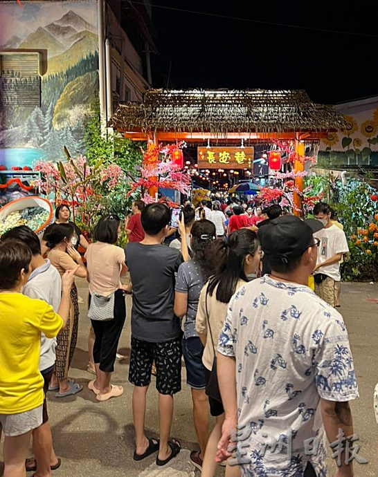 柔：沙威新村文化街庆元宵  吸引3000人次参与 场面热