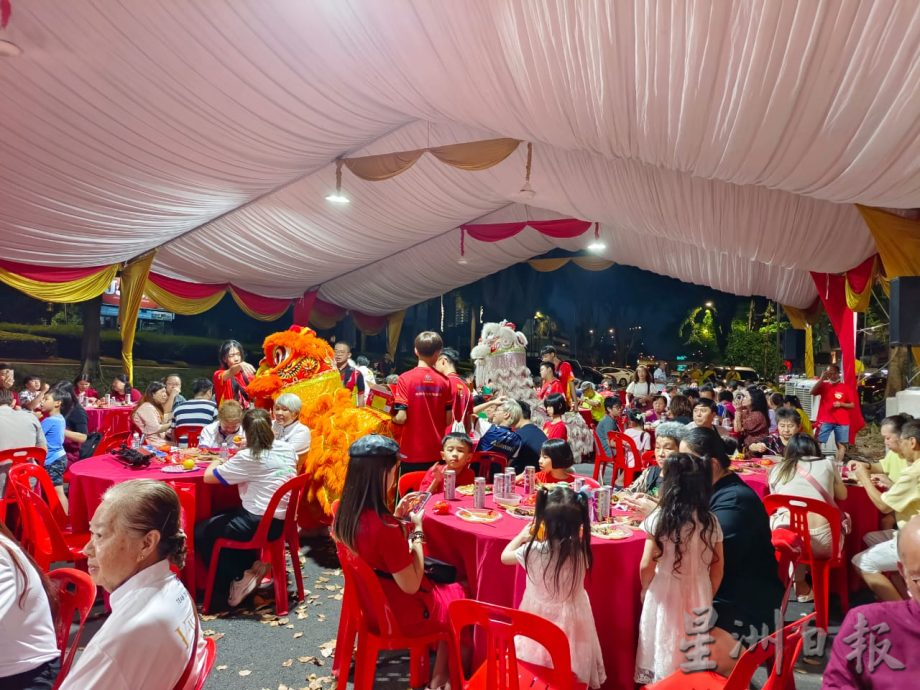 柔:版二头条:陈周平:中华工会与五帮会馆合作 把古庙游神申办成世界文化遗产