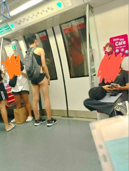柔:狮城二三事:骑手扶梯扶手上楼,超市:事后已立即消毒
