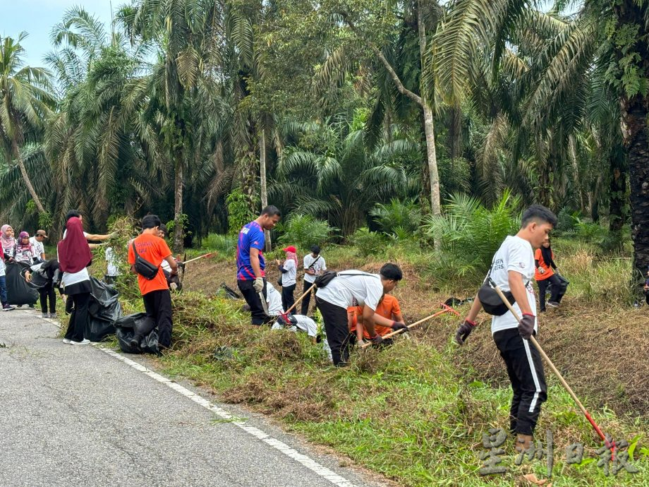 柔:翁哈菲兹:柔670甘榜每月大扫除,之后将扩大至新村垦殖区