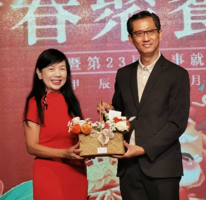 柔:莫壮飞:峇留台同学会盼未来2年,达700名会员目标