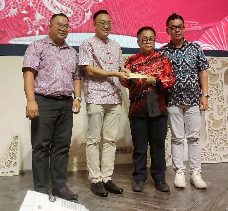 柔:黄勃扬:蓝图计划草拟中 古来朝高端高科技发展