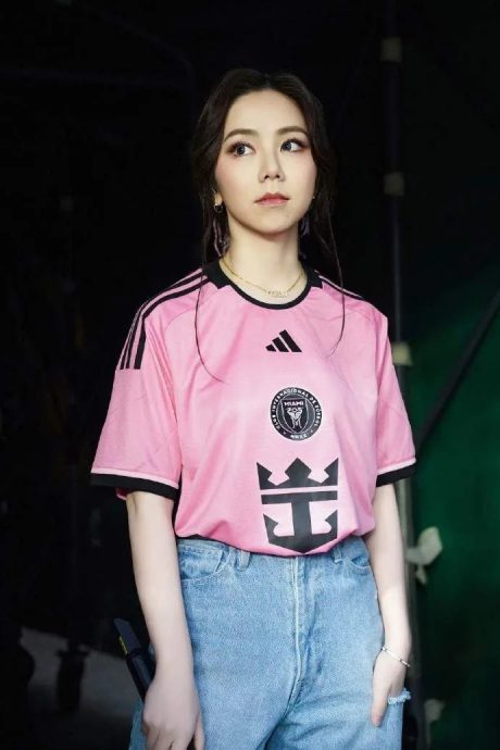 梁朝伟入场集邮贝克汉姆　邓紫棋独霸2分钟威尽全场