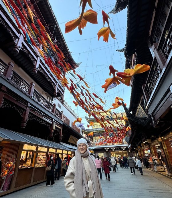 母亲游上海祝农历新年快乐 马斯克:应该让更多人到中国旅游