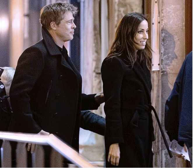 毕彼特要女友签保密条款?公关回应这么说