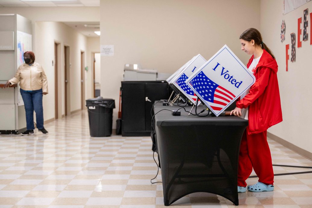 民调:特朗普一旦定罪 将失去53%摇摆州选民