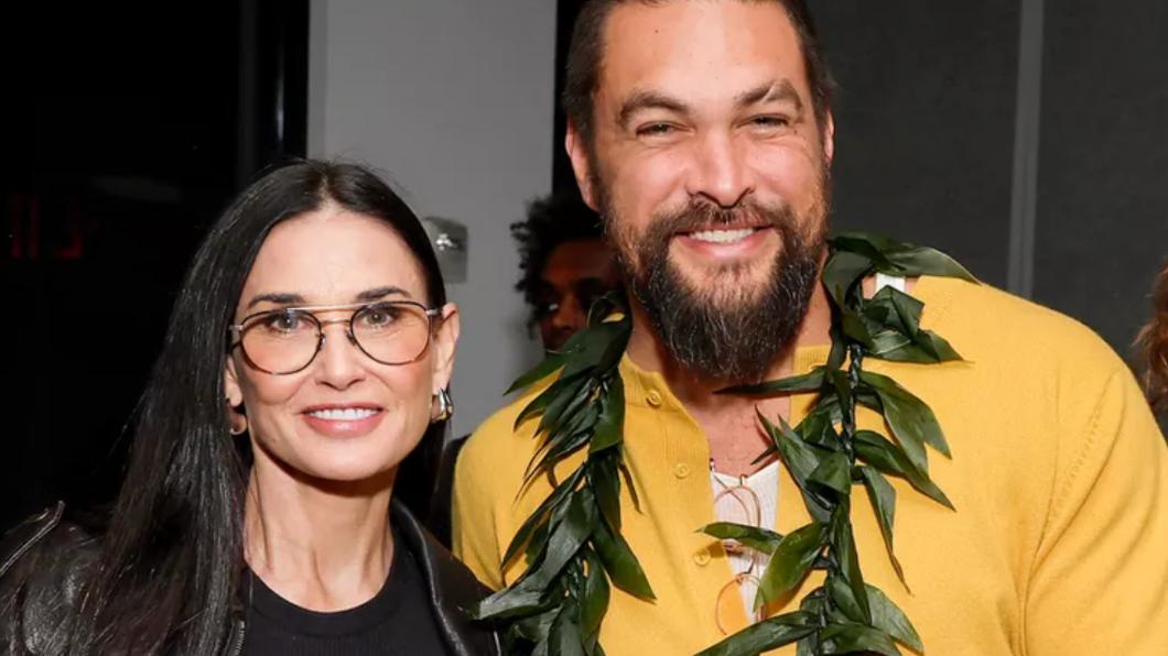 水行侠爱上大17岁狄美摩亚 肉麻撩妹短讯曝光