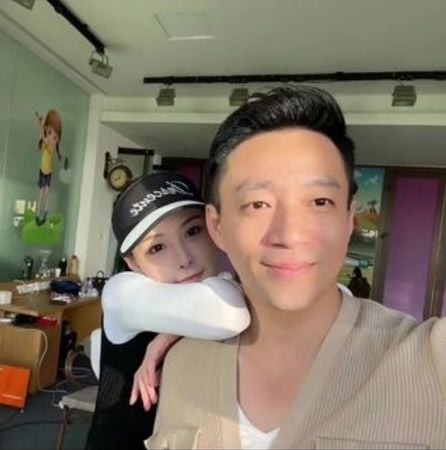 汪小菲宣布再婚 张颖颖暗酸:要一诺千金