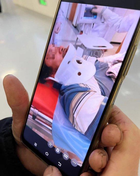 沥心沙大桥事故幸存者:突然一片漆黑