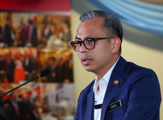 法米:记者若违反行为守则 新闻局将撤回媒体证